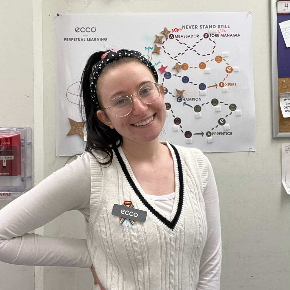 Meet your Posher, Jackie